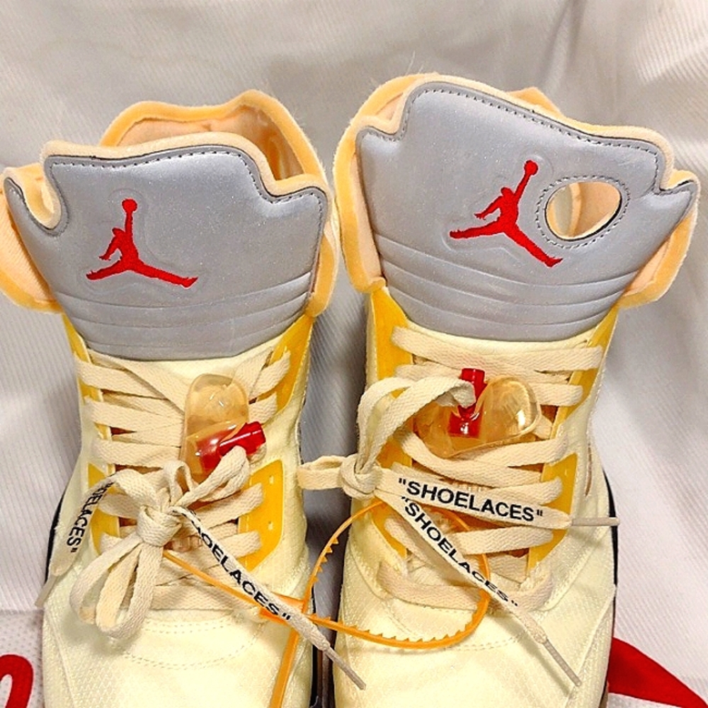 XXXSOLDXXXXAir Jordan 5 Retro X Off White Sail Sneakers - Picture 3 of 16